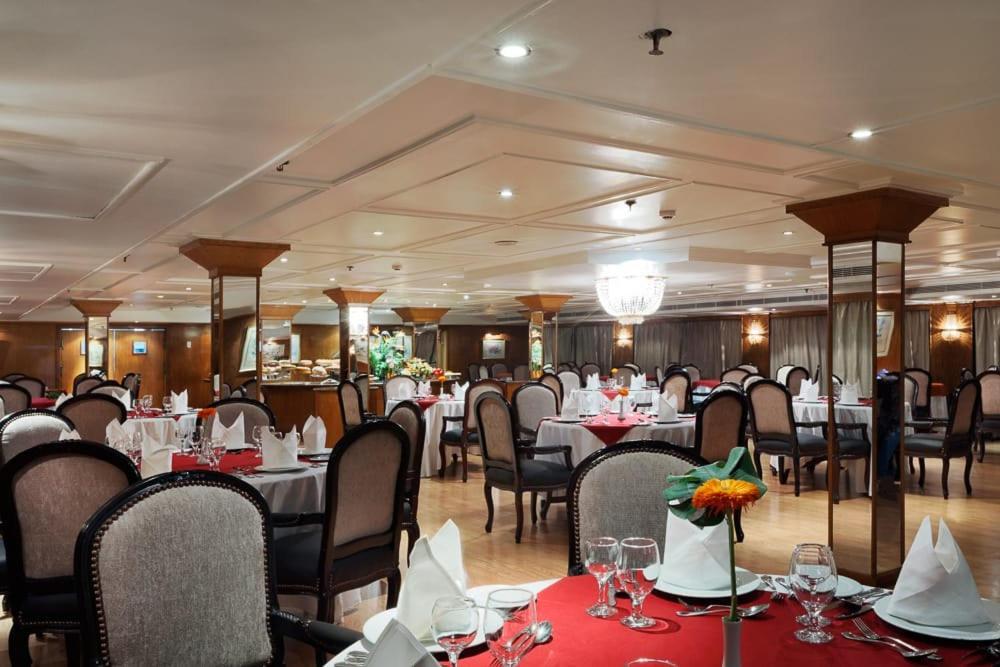 Nile Cruise 3 Nights From Aswan To Luxor Every Friday, Monday And Wednesday With Tours מראה חיצוני תמונה